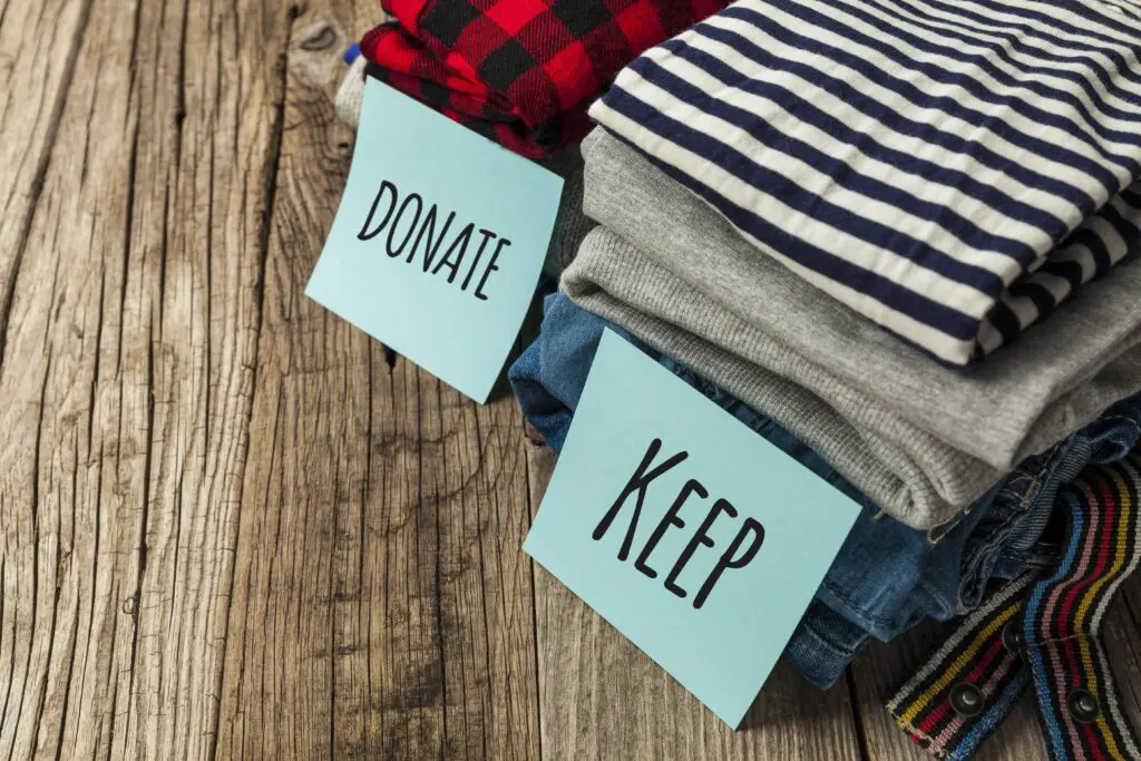Choose what to keep and what to donate tips on how to declutter your life