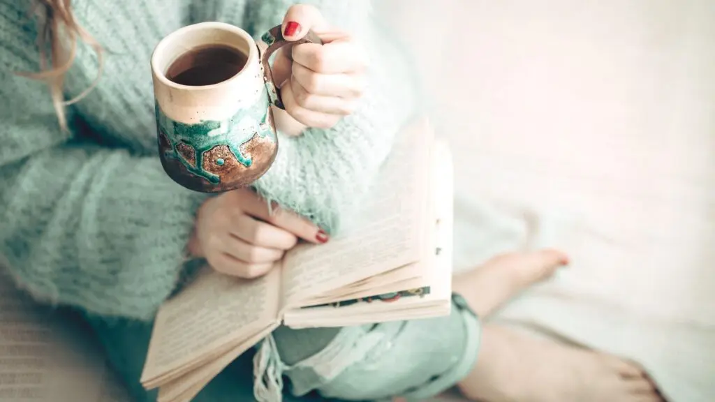 5 recommended personal growth book. books to read to help you grow