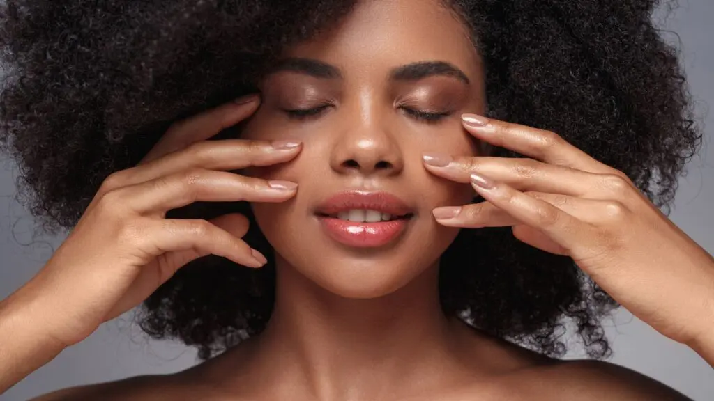 Elth Review: Clean Beauty: A Surprisingly Helpful and Easy Way to Pick Healthy skincare products