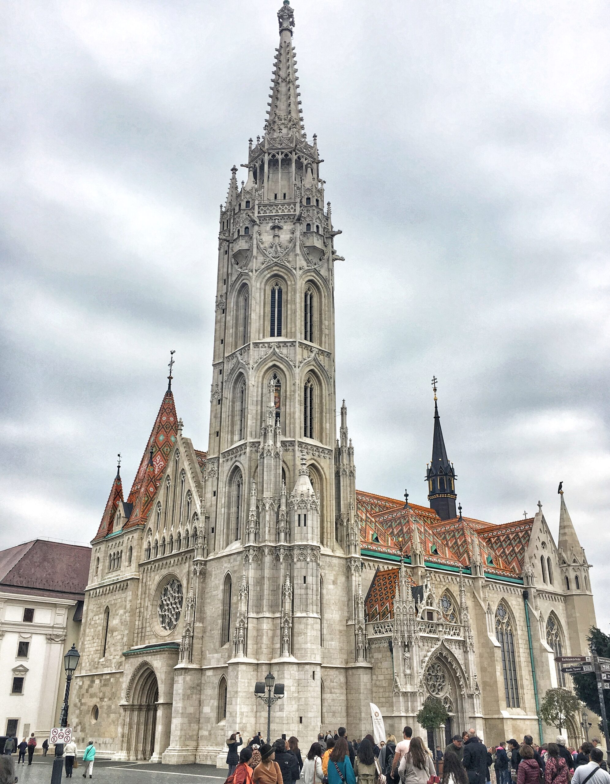 5 Things to do in Buda, Budapest. Image of exterior of St Matthias Church